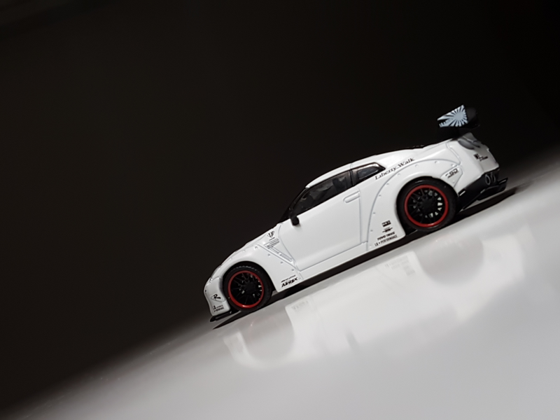 Illustration for article titled Land of the Rising Sun: Mini GT LB Works R35... without the sun